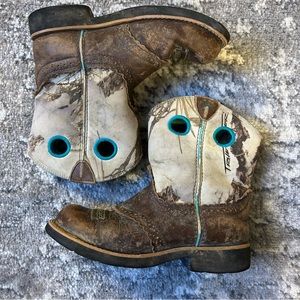 Girls Ariat western cowboy boots